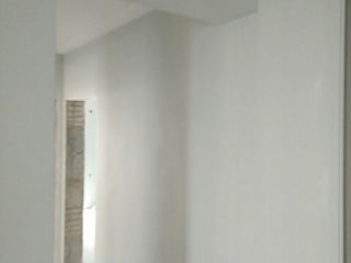 墙、顶面乳胶漆