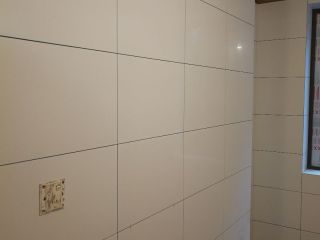 厨房、卫生间墙砖施作