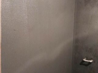 地砖铺贴及地面找平施作