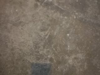地砖铺贴及地面找平施作