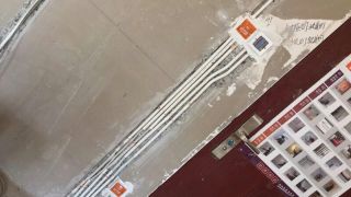 水、电管开槽施作