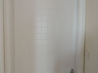 成品门及墙纸铺贴