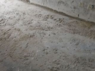 水、电管开槽施作