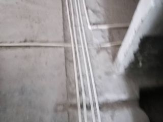 强、弱电路穿线施作