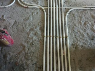水、电管开槽施作