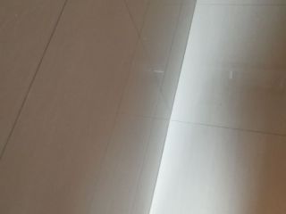 地砖铺贴及地面找平施作
