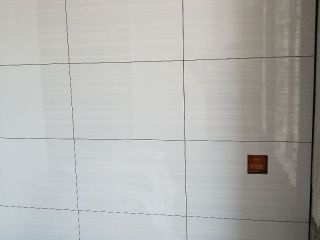 厨房、卫生间墙砖施作