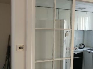 成品门及墙纸铺贴