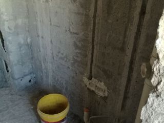 水、电管开槽施作