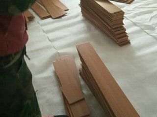实木复合地板铺设