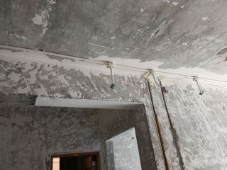 强、弱电路穿线施作