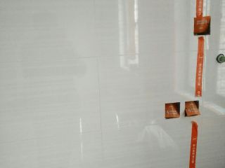 厨房、卫生间墙砖施作