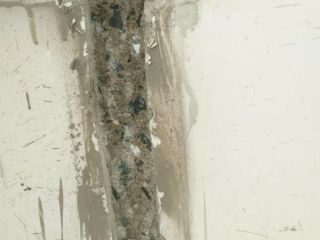 水、电管开槽施作