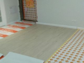 木地板铺设