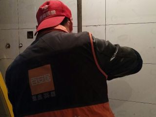 厨房、卫生间墙砖施作