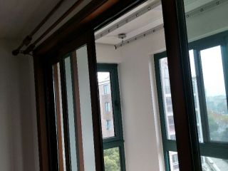 成品门及墙纸铺贴