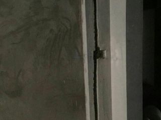 水、电管开槽施作