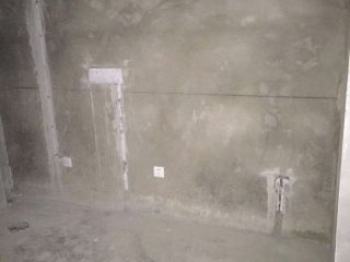 水、电管开槽施作