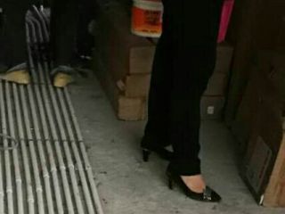强、弱电路穿线施作