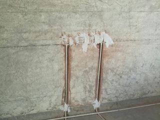 水、电管开槽施作