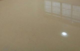 地砖铺贴及地面找平施作