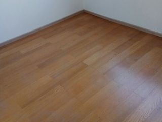 实木复合地板铺设