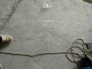 水、电管开槽施工