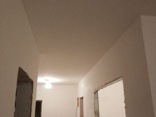墙、顶面腻子批嵌