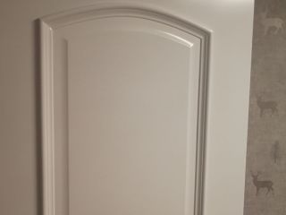 成品门及墙纸铺贴
