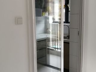成品门及墙纸铺贴