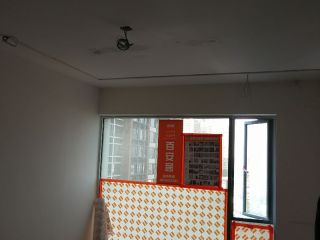 水、电管开槽施作