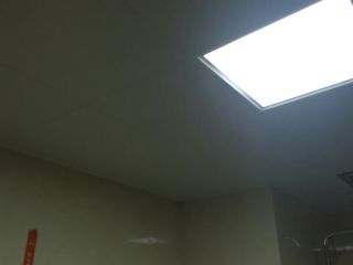 厨房、卫生间墙砖施作