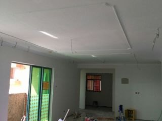墙、顶面腻子批嵌