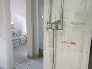 水、电管开槽施作
