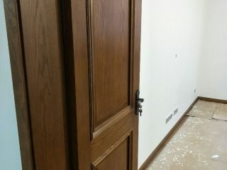 成品门及墙纸铺贴