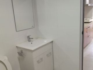 实木复合地板铺设
