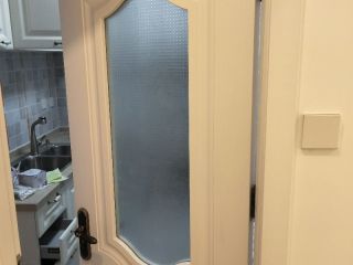 成品门及墙纸铺贴
