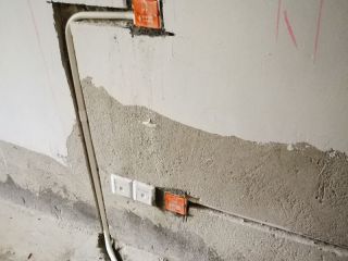 水电线管开槽施工