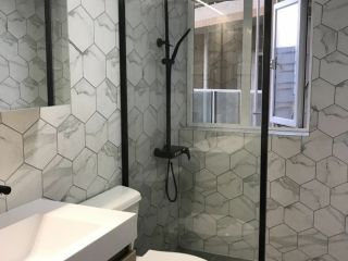 洁具、五金、电器安装