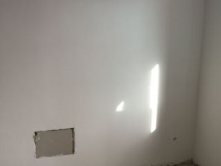 墙、顶面腻子批嵌