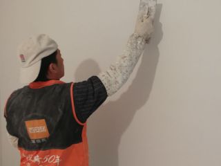 墙、顶面腻子批嵌