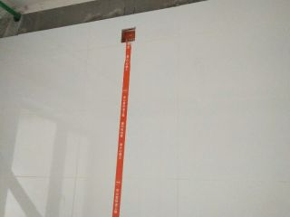 厨房、卫生间墙砖施作