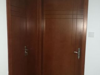 成品门及墙纸铺贴