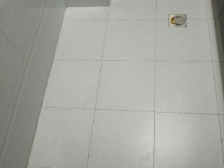 地砖铺贴及地面找平施作