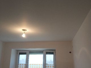 墙、顶面乳胶漆
