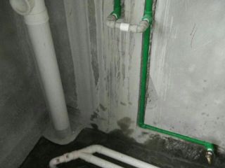 水、电管开槽施工