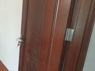 成品门及墙纸铺贴