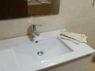 橱柜台面及台盆柜安装