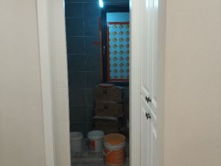 成品门及墙纸铺贴