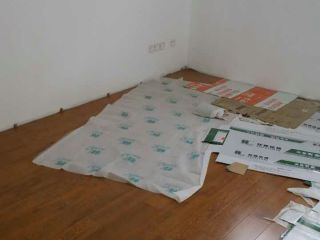 木地板铺设
